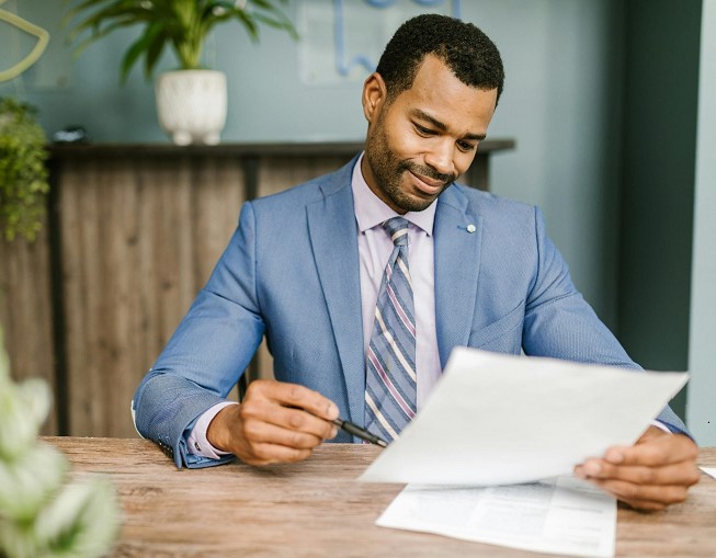 Understanding the Role of Seminole County Business Brokers in Business Transactions